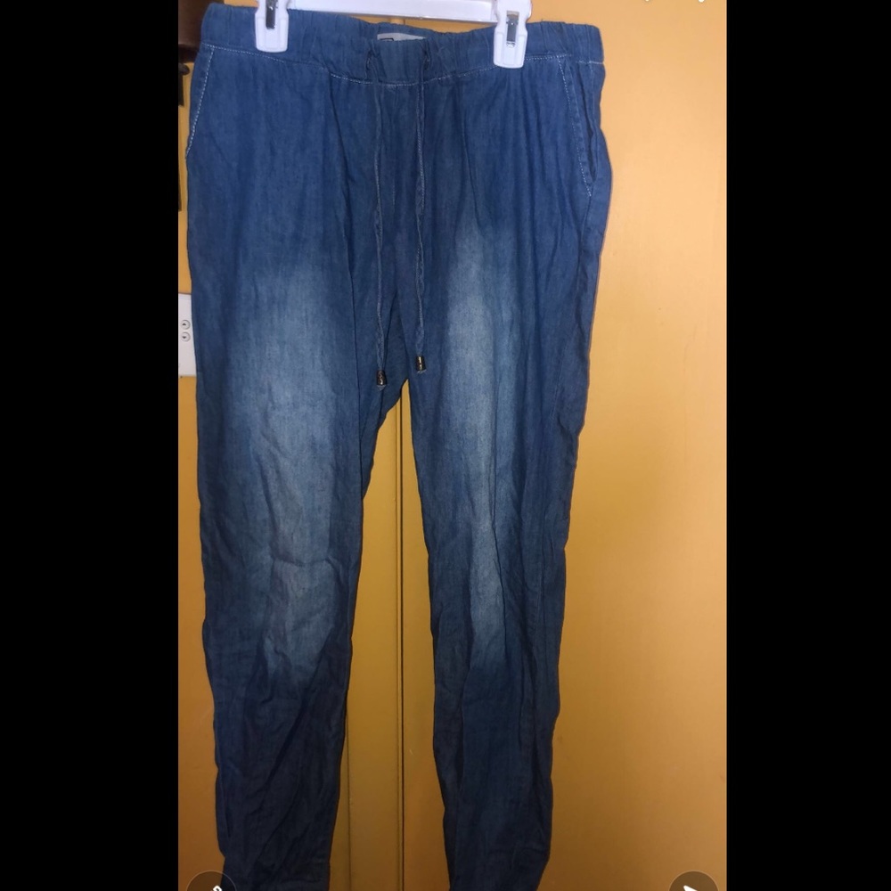Distressed Beach- Like pants (not jean material)